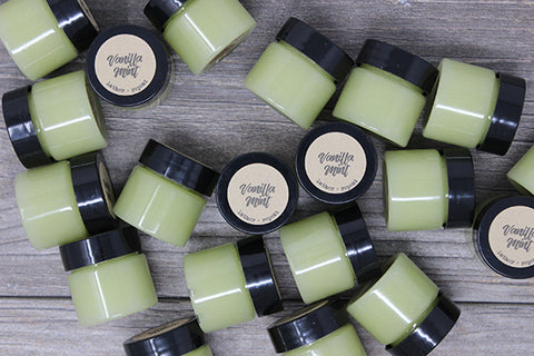Scrubbie, The Lip Scrub in Vanilla Mint
